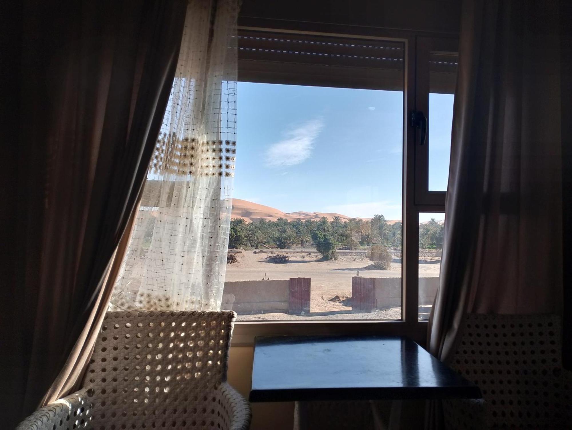 Hotel Riad Oasis Merzouga Buitenkant foto