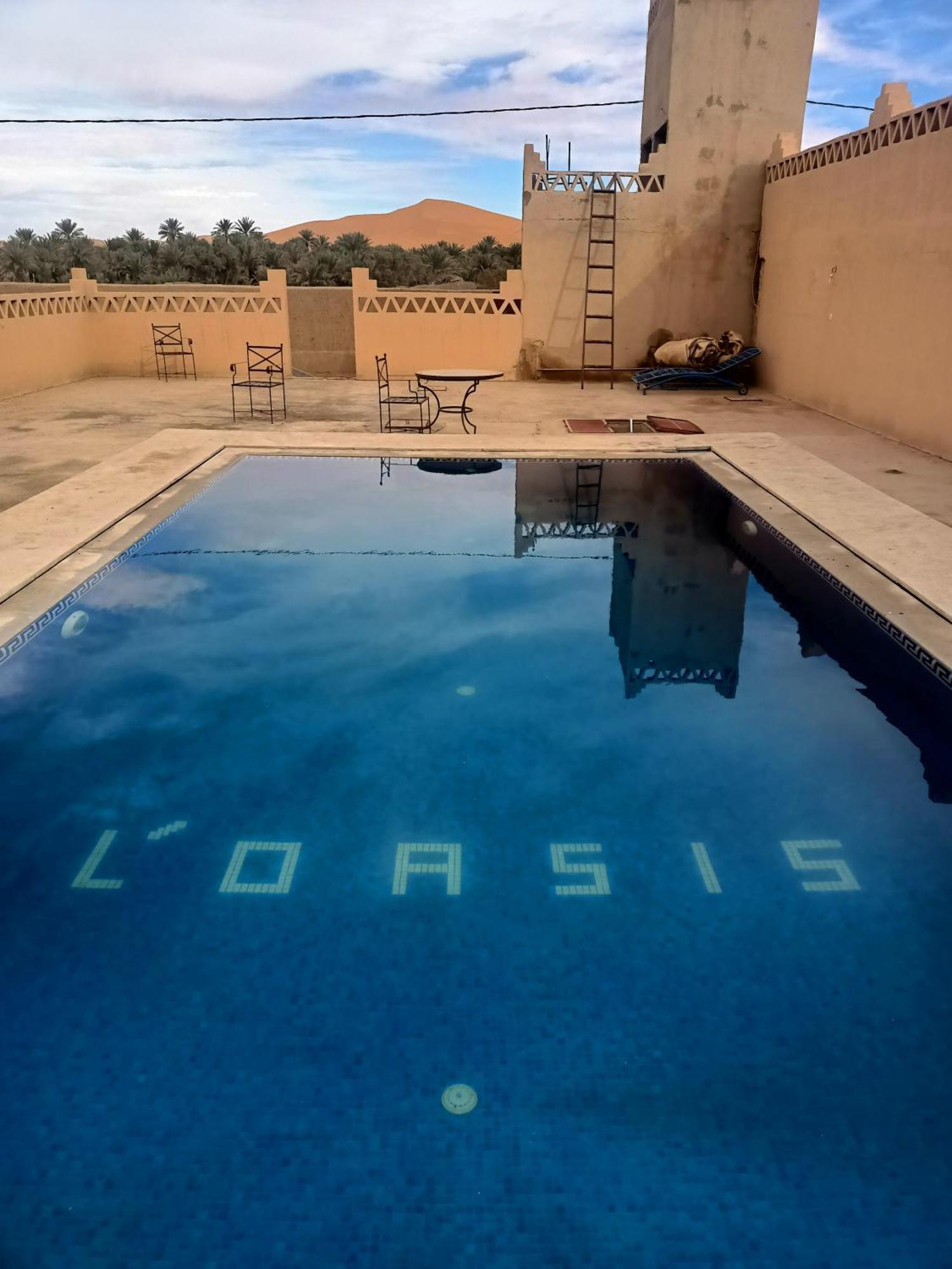 Hotel Riad Oasis Merzouga Buitenkant foto