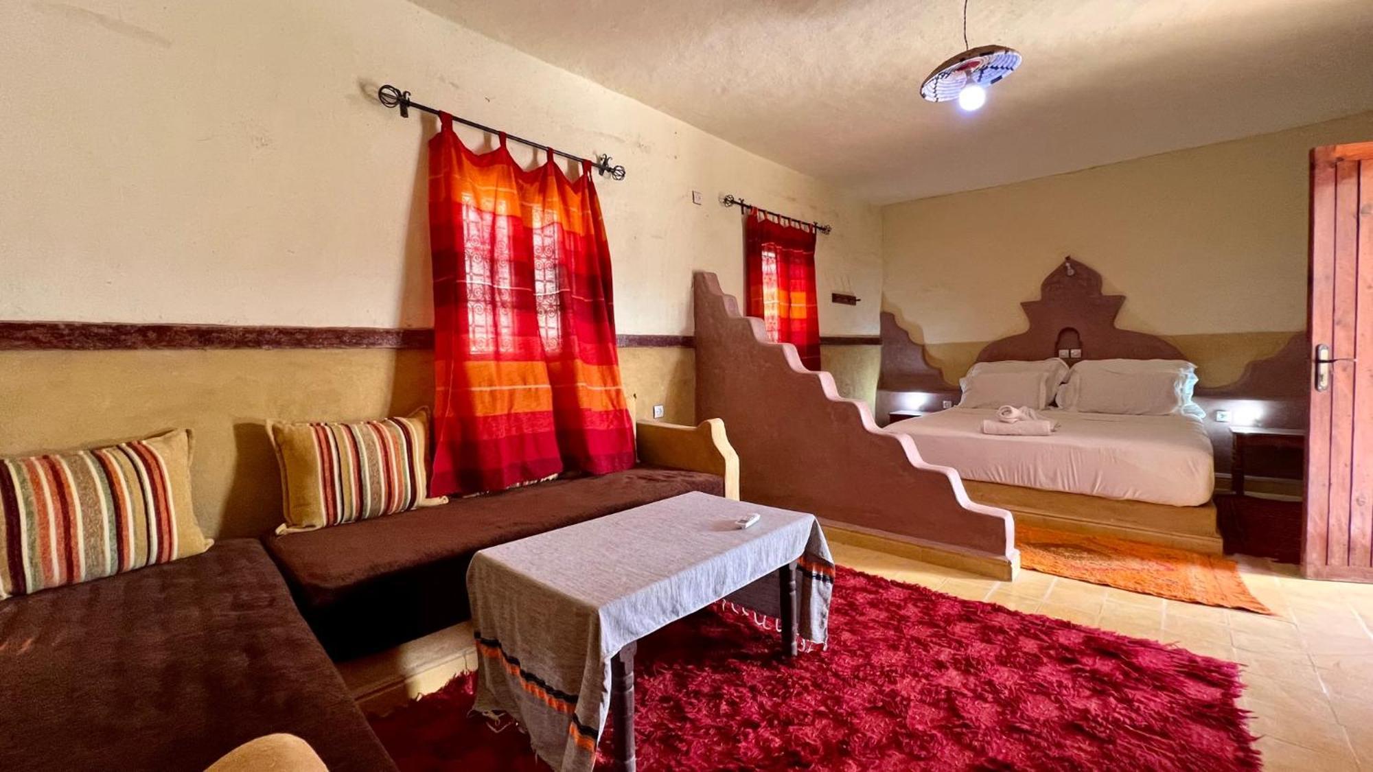 Hotel Riad Oasis Merzouga Buitenkant foto