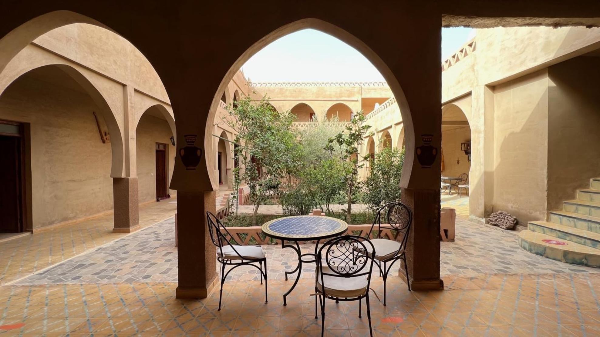 Hotel Riad Oasis Merzouga Buitenkant foto