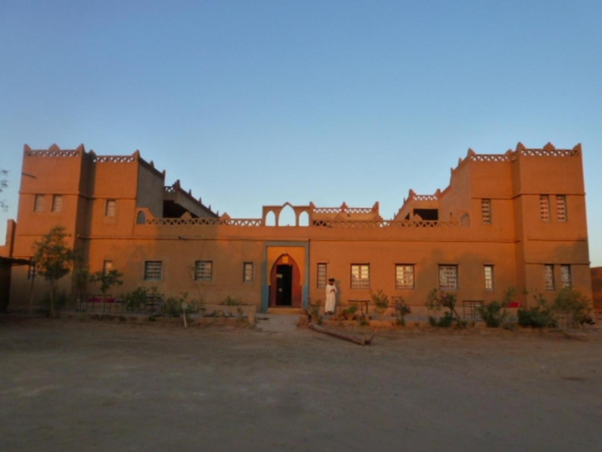 Hotel Riad Oasis Merzouga Buitenkant foto
