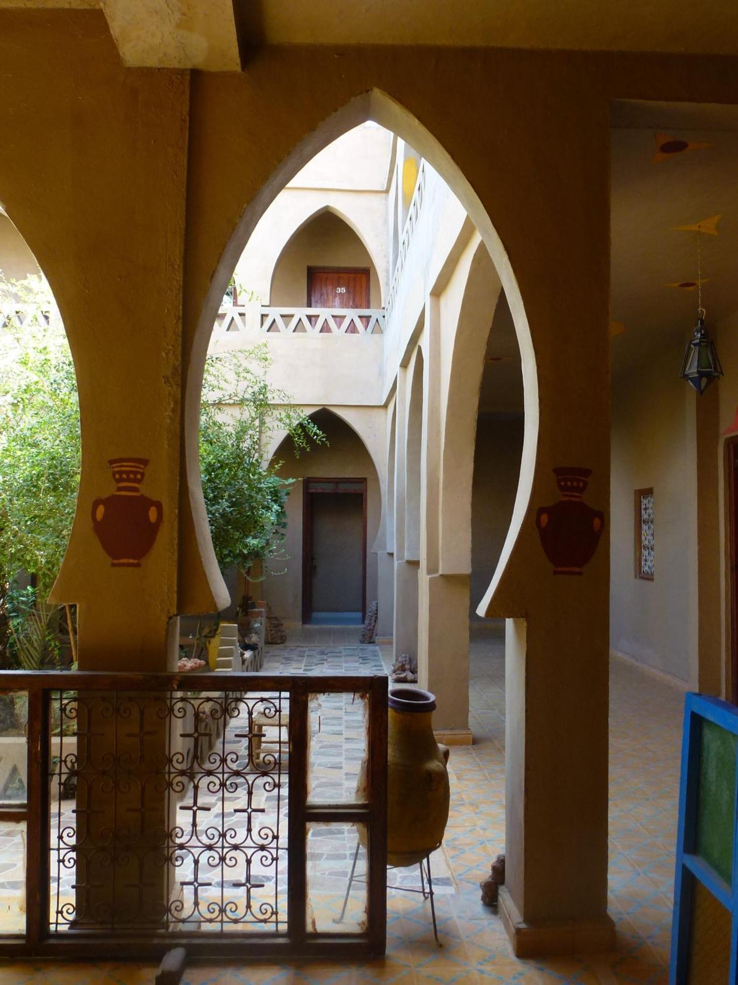 Hotel Riad Oasis Merzouga Buitenkant foto