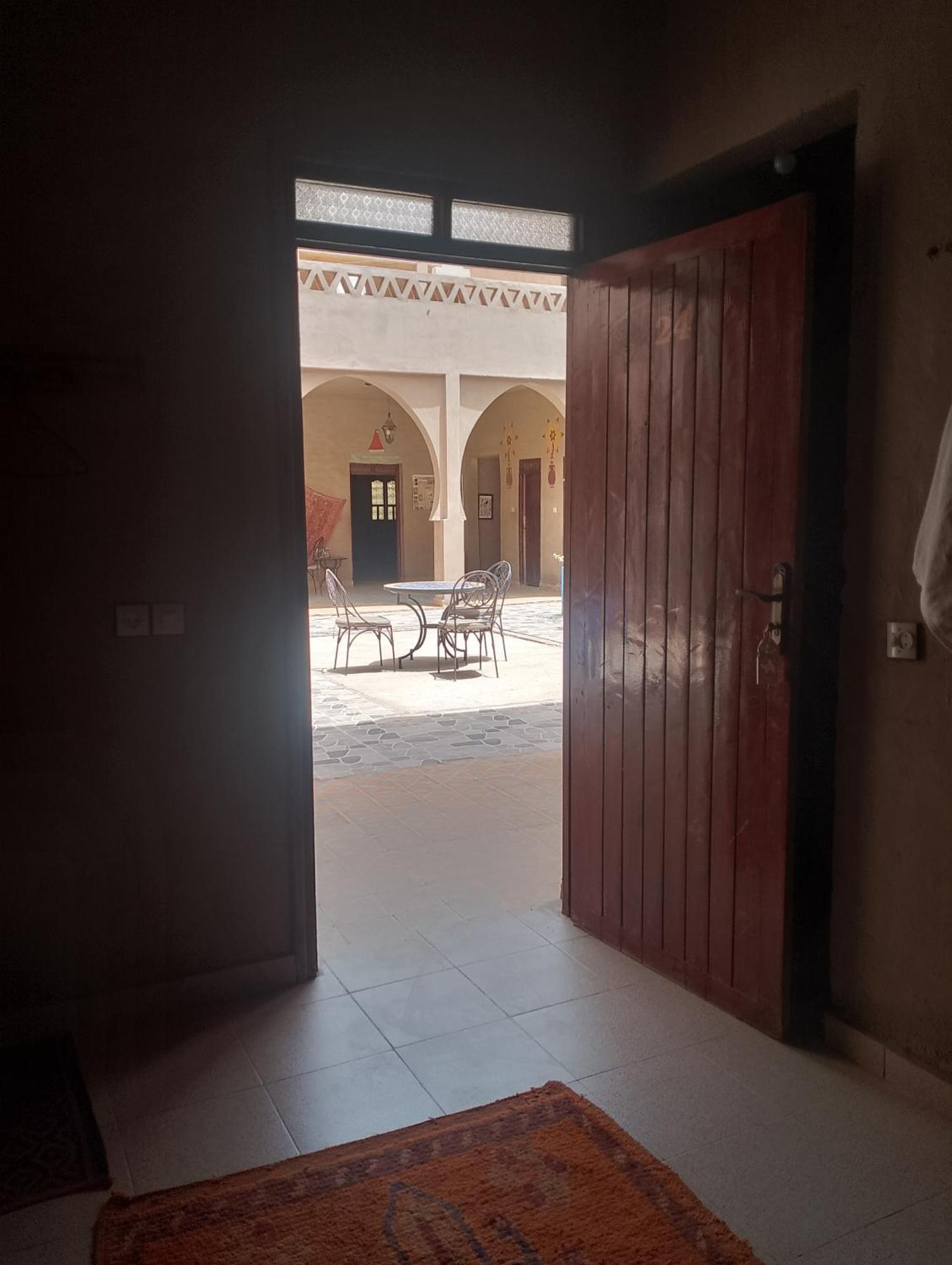 Hotel Riad Oasis Merzouga Buitenkant foto